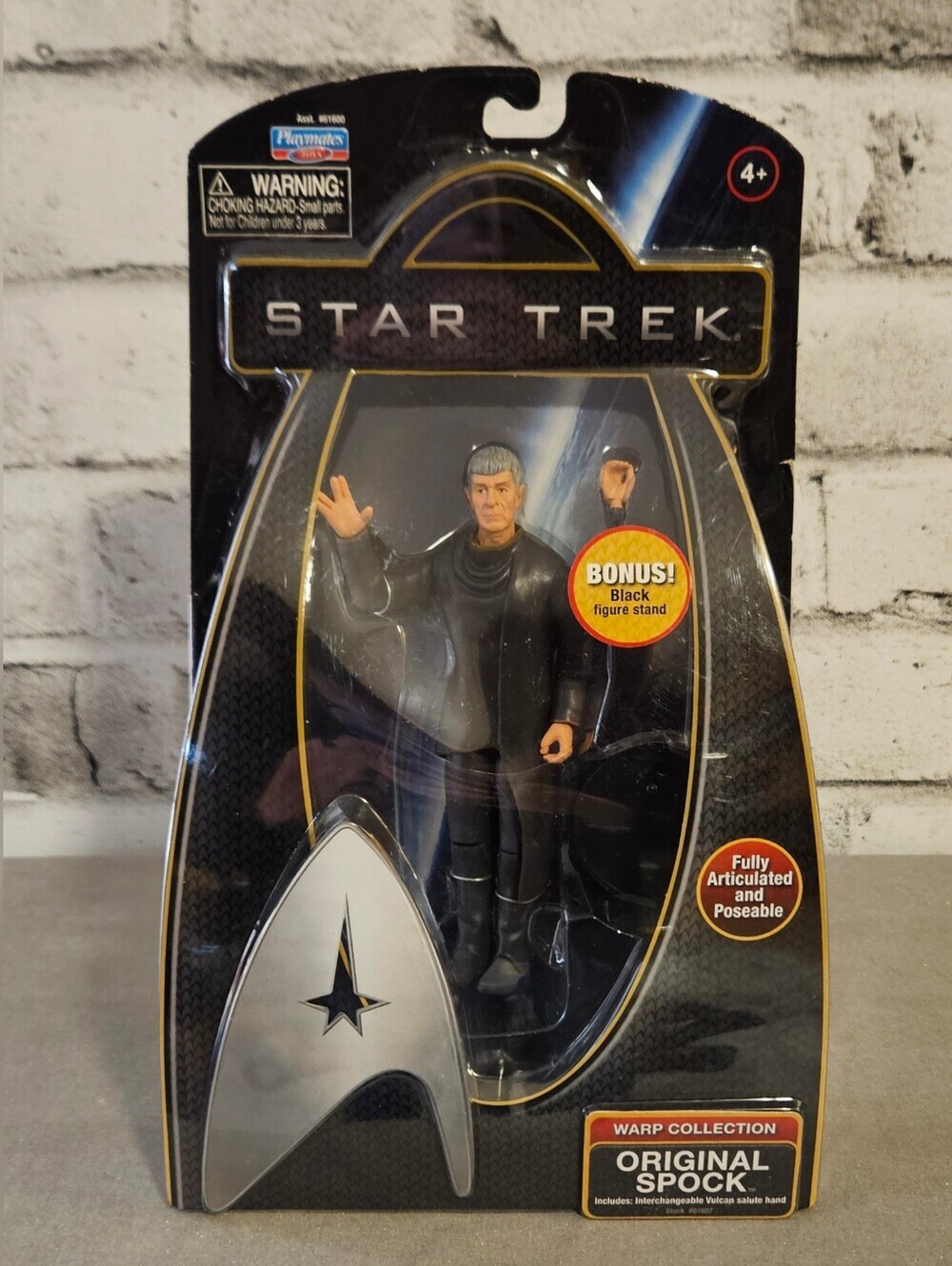 Star Trek Original Spock Warp Collection Action Figure NIB 2009 - Picture 1 of 9